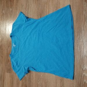 (L) Company Ellen Tracy Made in Canada Solid Color Classic Fit T-Shirt Casual